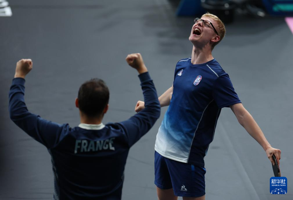 极容易让机 极容易让机