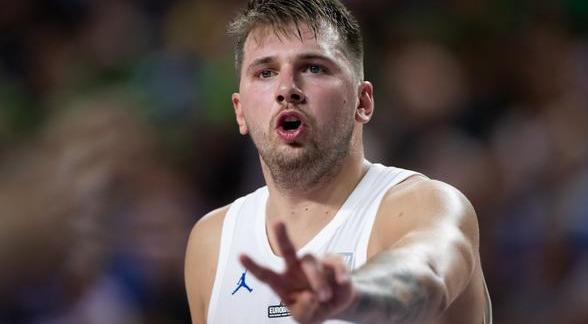 在赛季后转 在赛季后转